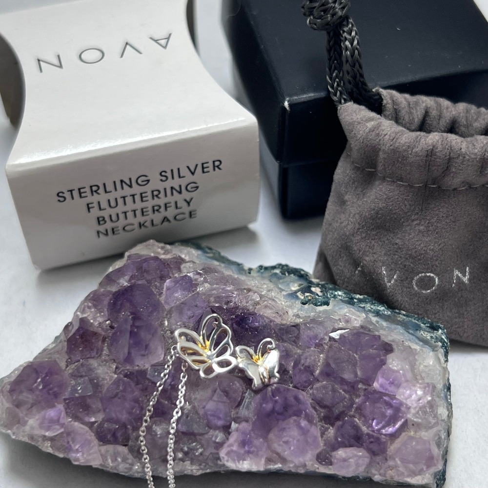 Avon Sterling Silver Fluttering Butterfly Necklace‎ Two Tone 925 Pendant Boxed - Picture 3 of 8